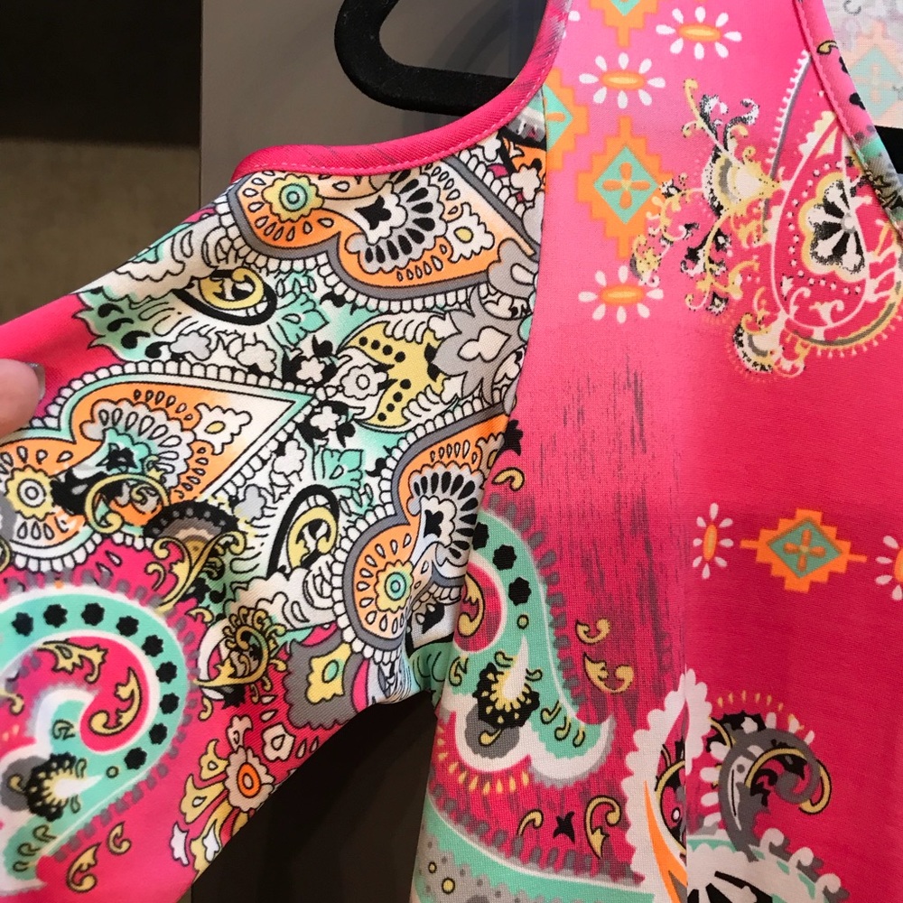 Pink paisley cold shoulder tunic